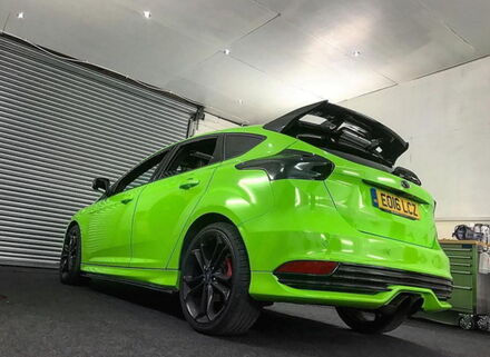 Araç Kaplama Folyosu Oracal 970 Glossy (Parlak) 464 Lawn Green - 3