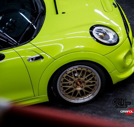 Araç Kaplama Folyosu Oracal 970 Glossy (Parlak) 688 Algae Green - 3