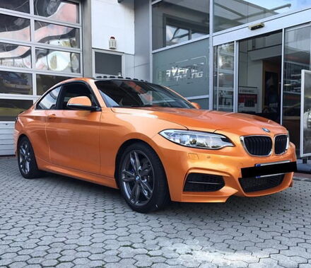 Simli Araç Kaplama Folyosu Oracal 970 Glossy (Parlak) 300 Mandarin - 2